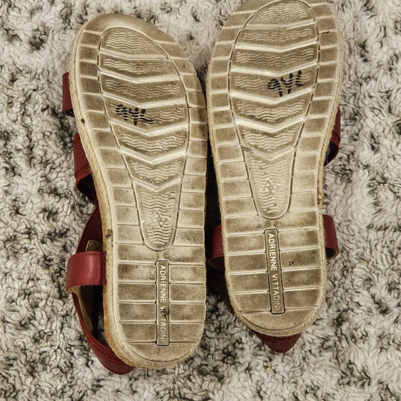 Adrienne Vittadini Women's "Prittin" Stretch Red Sport Strappy Sandal SZ 8.5 - Picture 9 of 11